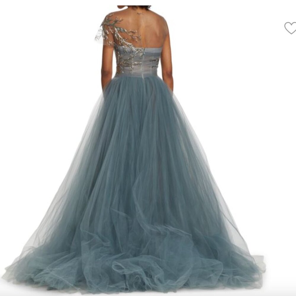 Reem Acra evening gown - Picture 6 of 13